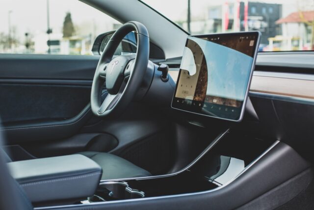 Samochody sportowe elektryczne: przyszłość motoryzacji