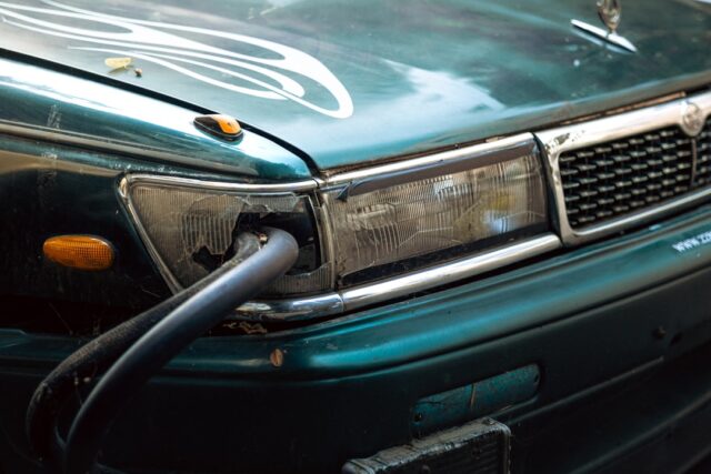 Elektryfikacja klasycznych samochodów: nowa era mobilności